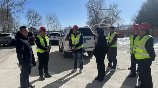 甘肅建科院紀委書記、工會主席趙欣赴積石山災后維修項目部慰問一線員工